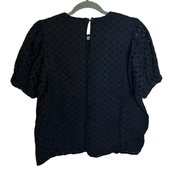 Elizabeth & James Black Eyelet Puff Sleeve Blouse - Picture 2 of 6